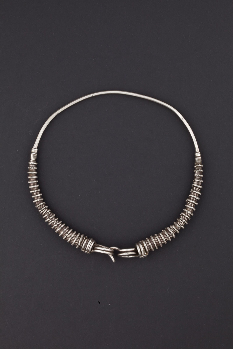 Collana in argento "Hansuli". Gujarat, India