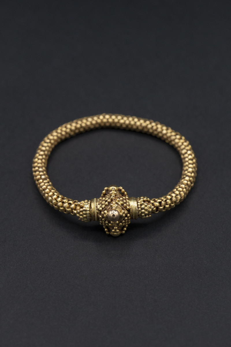 Braccialetto in oro. India